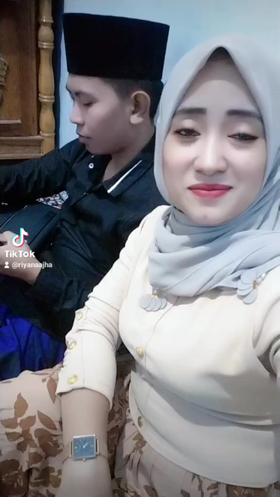 @Riyana ajha