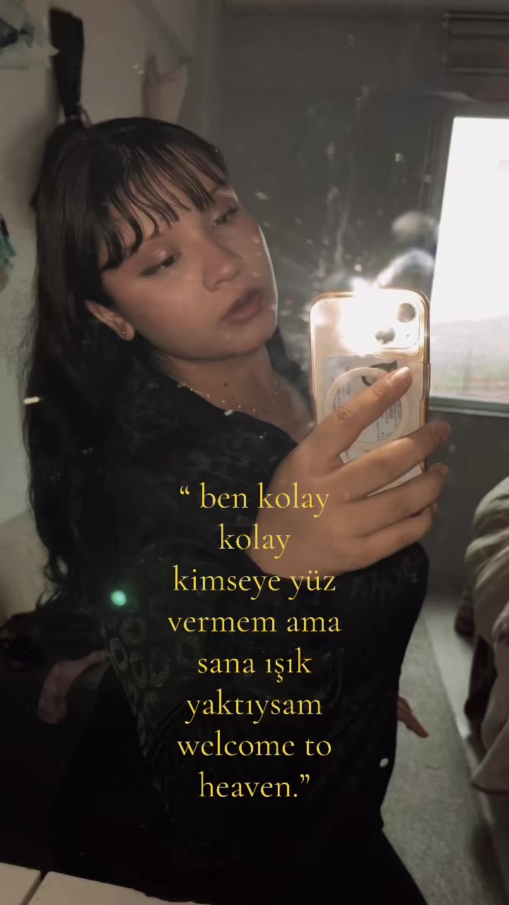 @𝗠𝗶𝗿𝗮☆