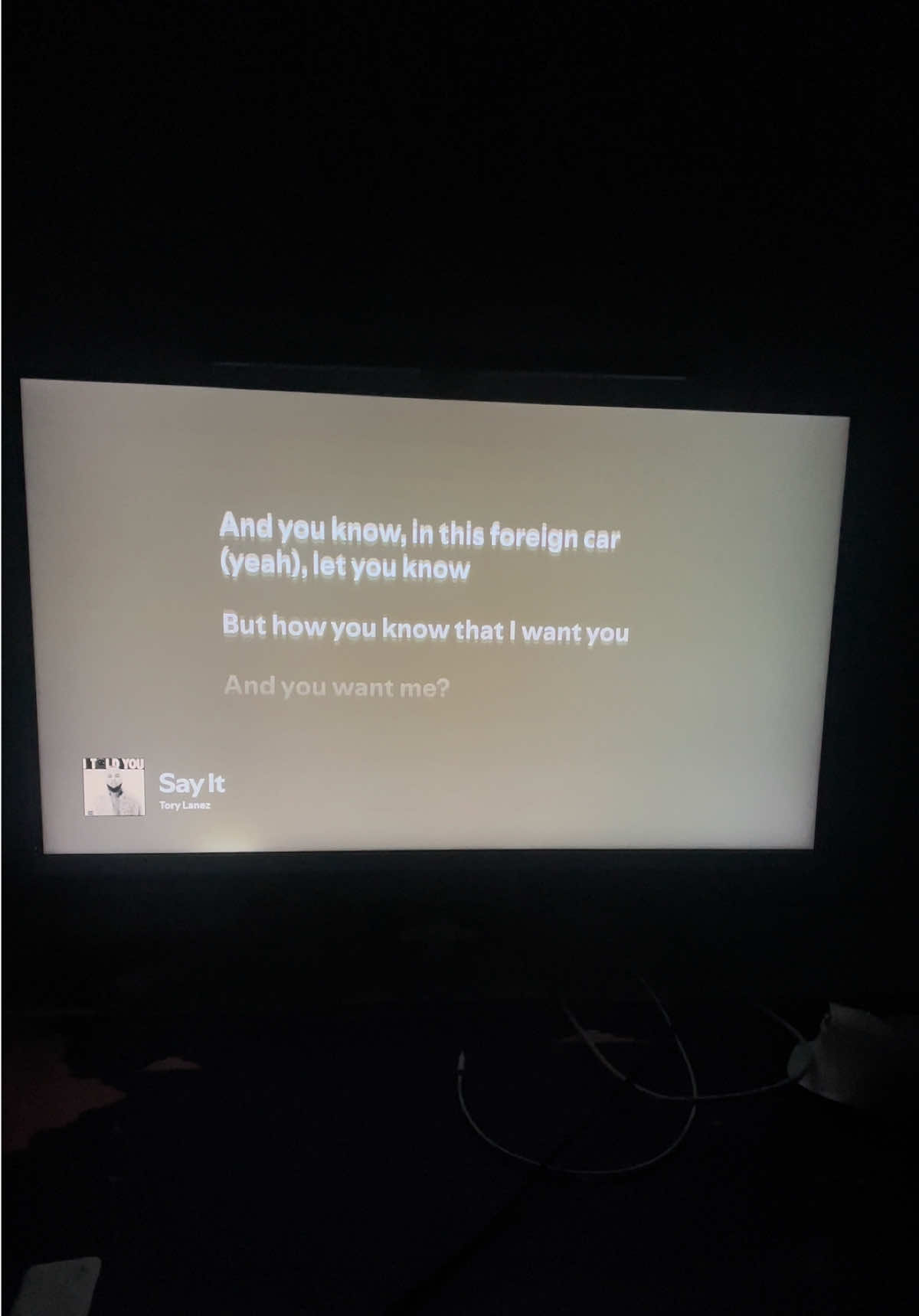 @🎧