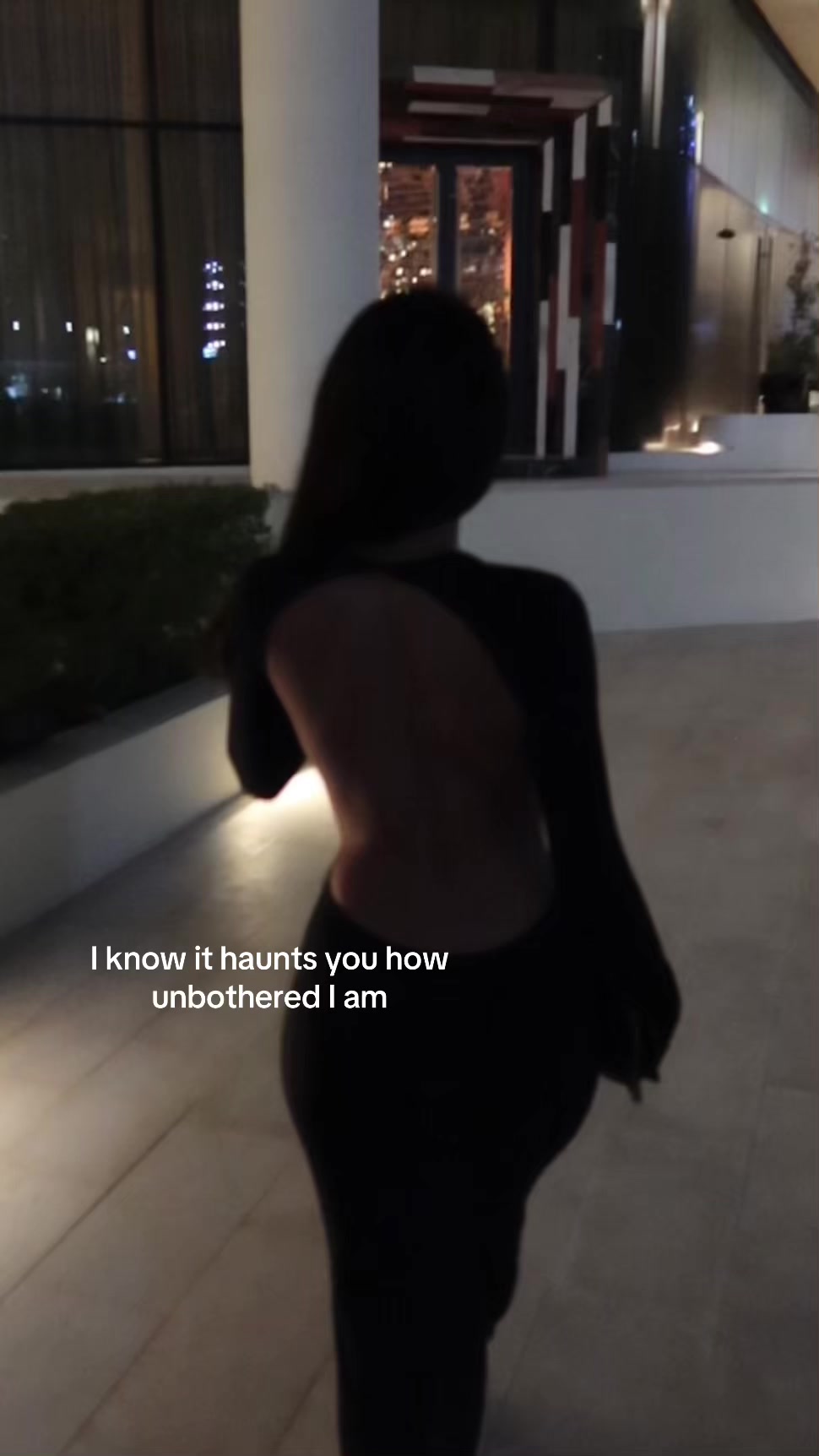 @R ✪