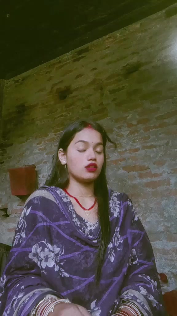 @🦋🫰