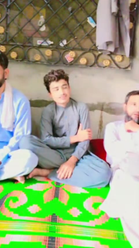 @👑 YASEEN KHAN 333