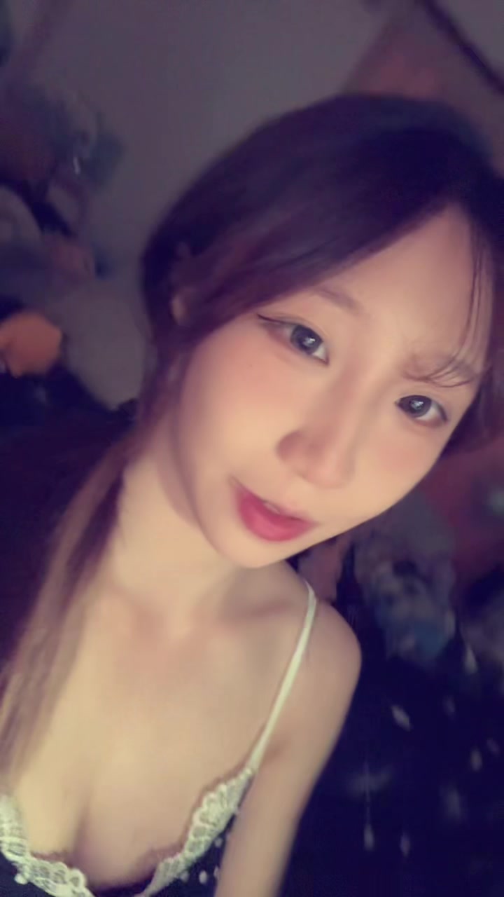 @小草🎀