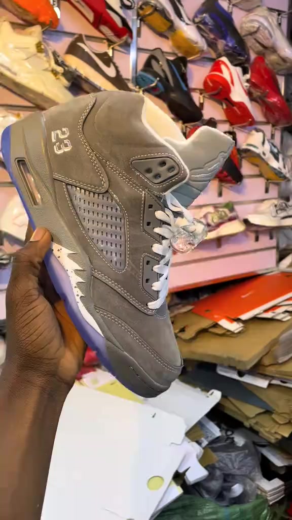 @Mr Shoe Hub Cleveton Powers