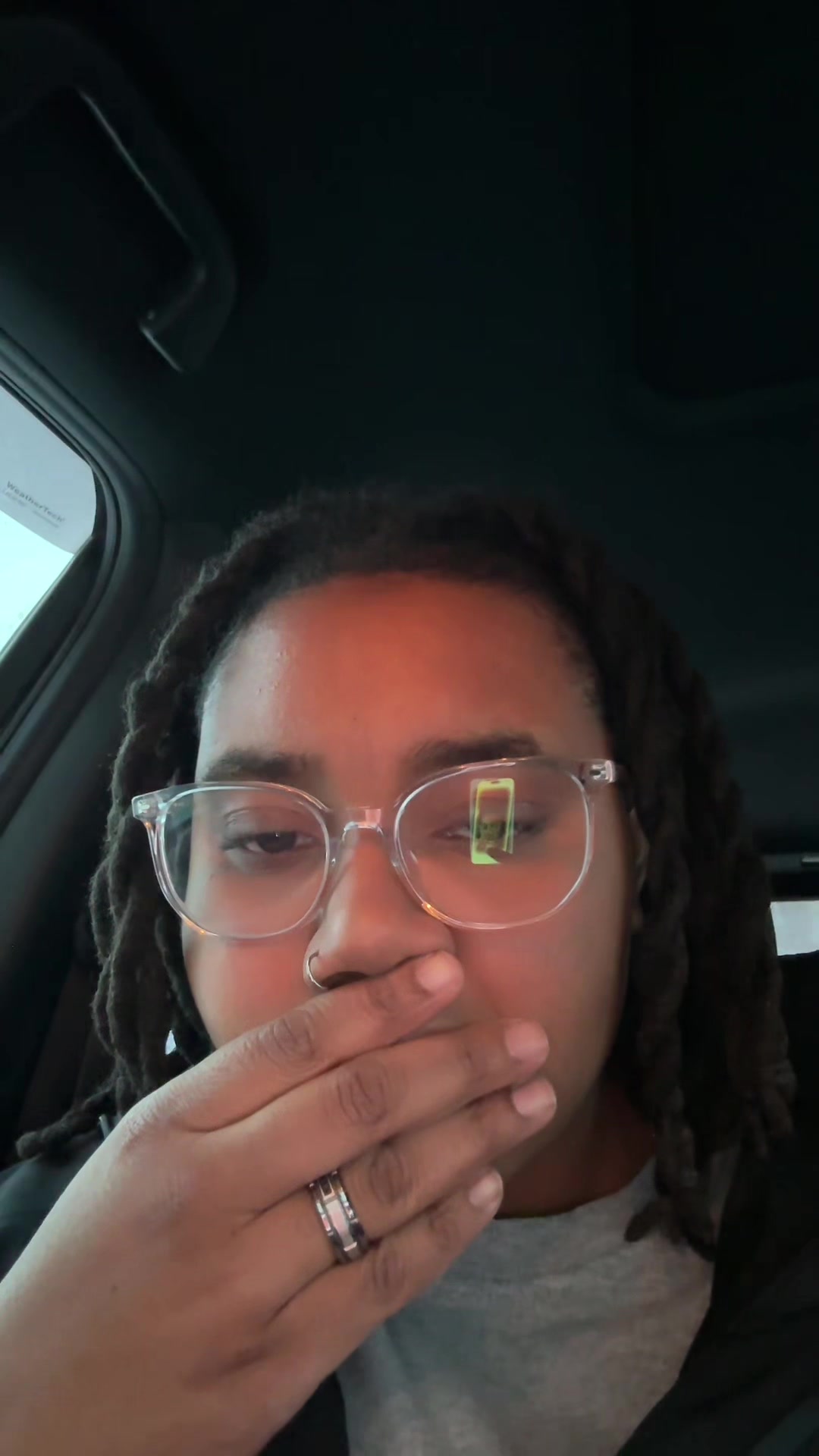 @T