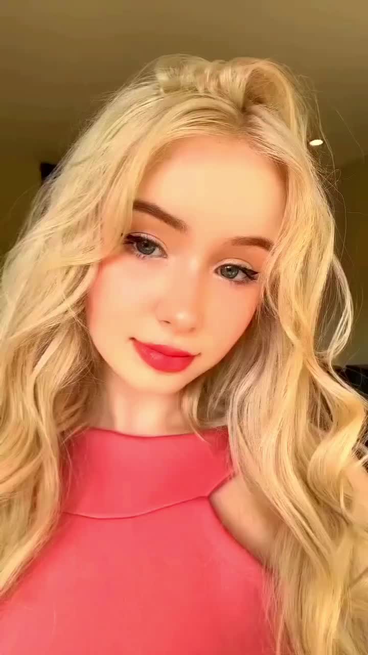 @BULE.BARBIE.DOLL