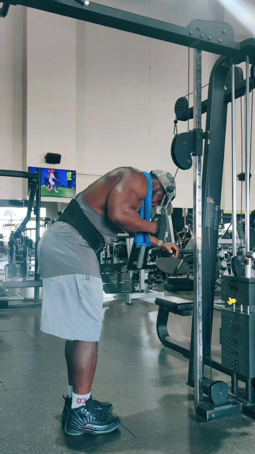@STONE GYM TRAINER🇹🇬🇬🇭