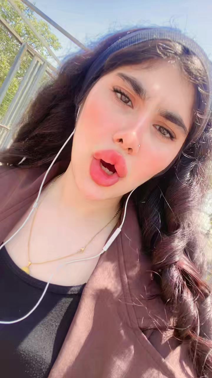@Fatemeh Rezaii