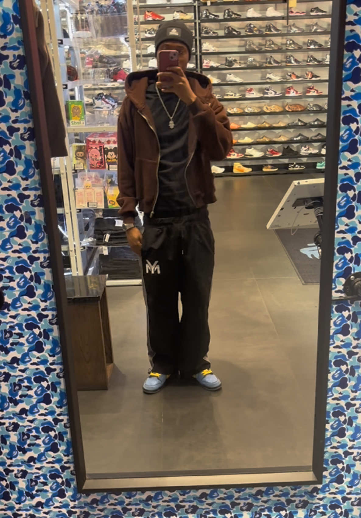 @_yaadmon_