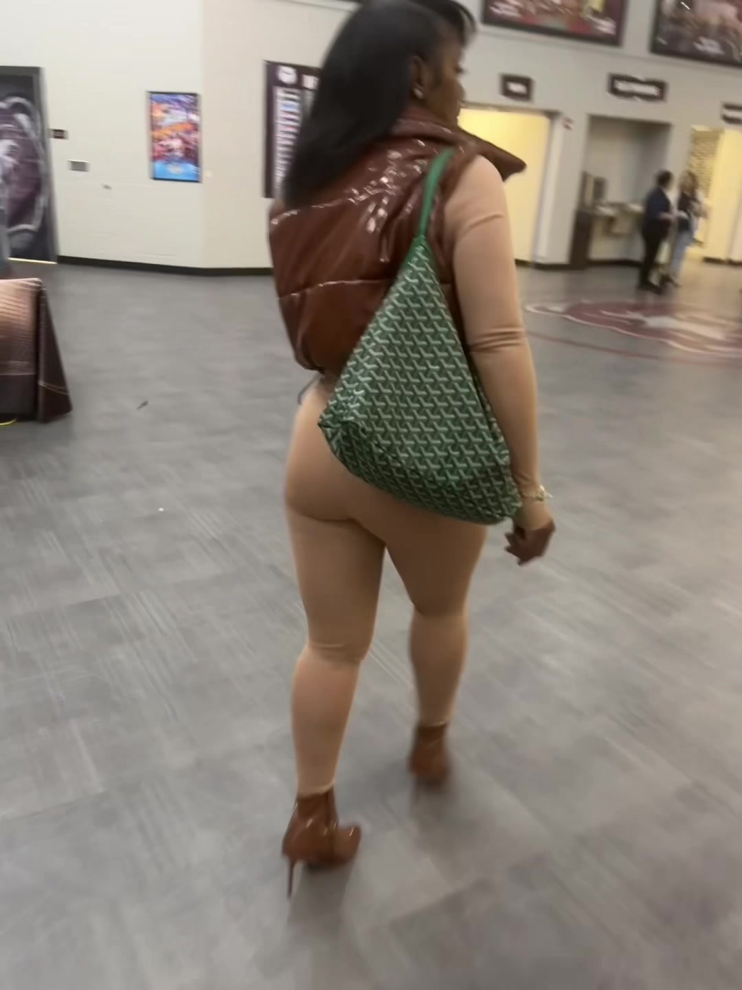 @IamTiara317