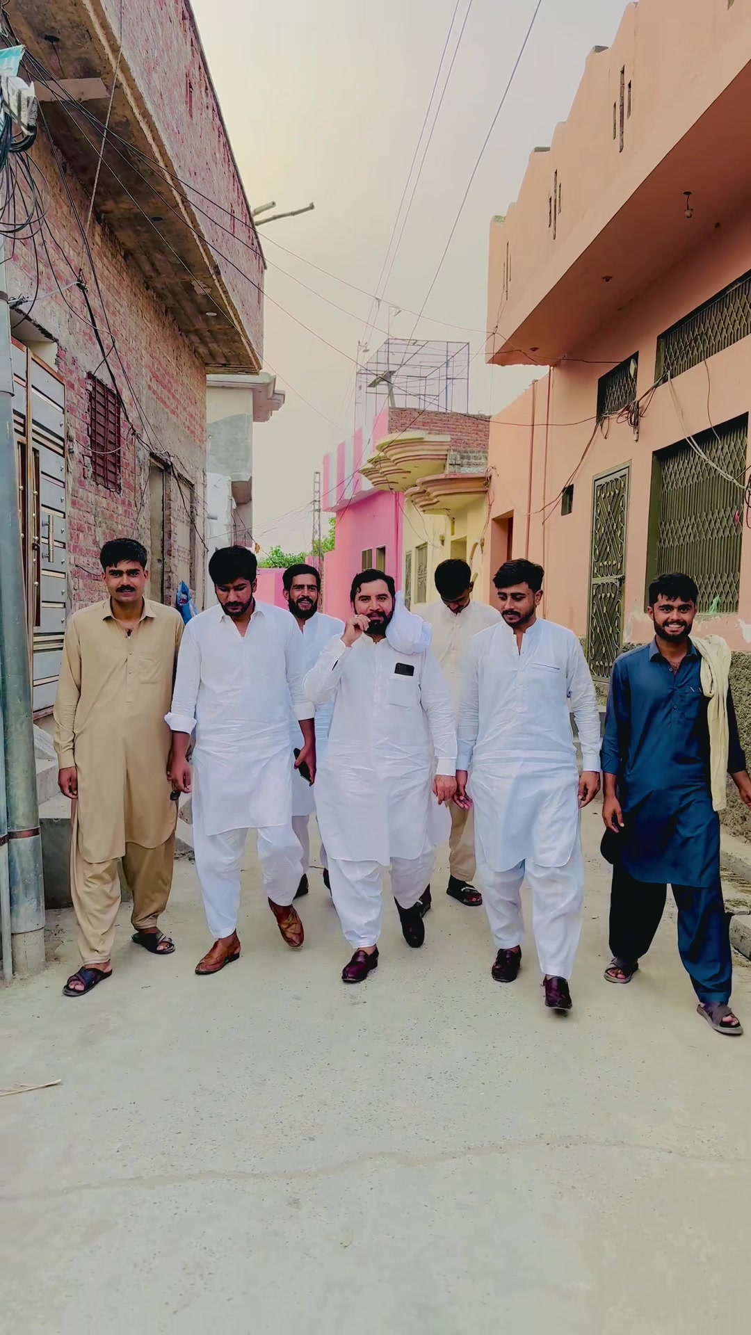 @SHAHNAWAZ jutt
