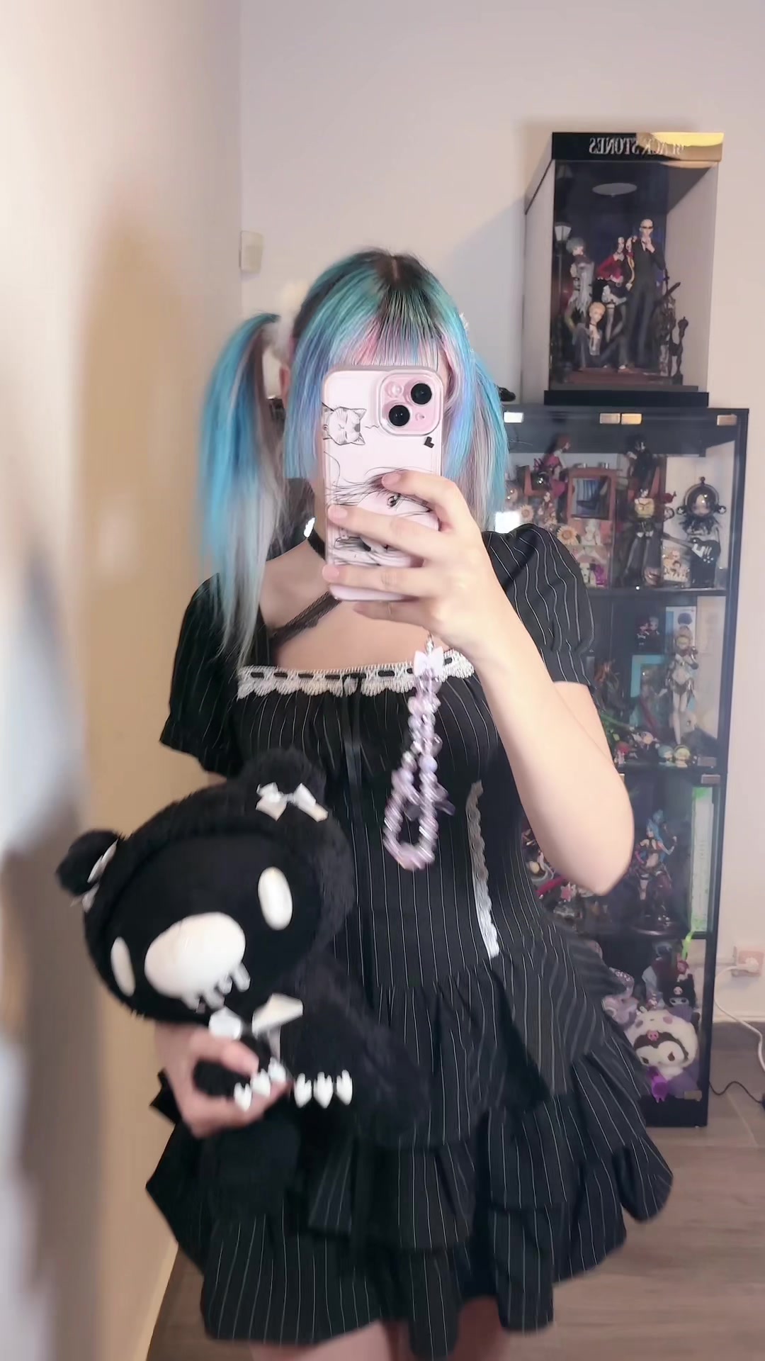 @moondekay