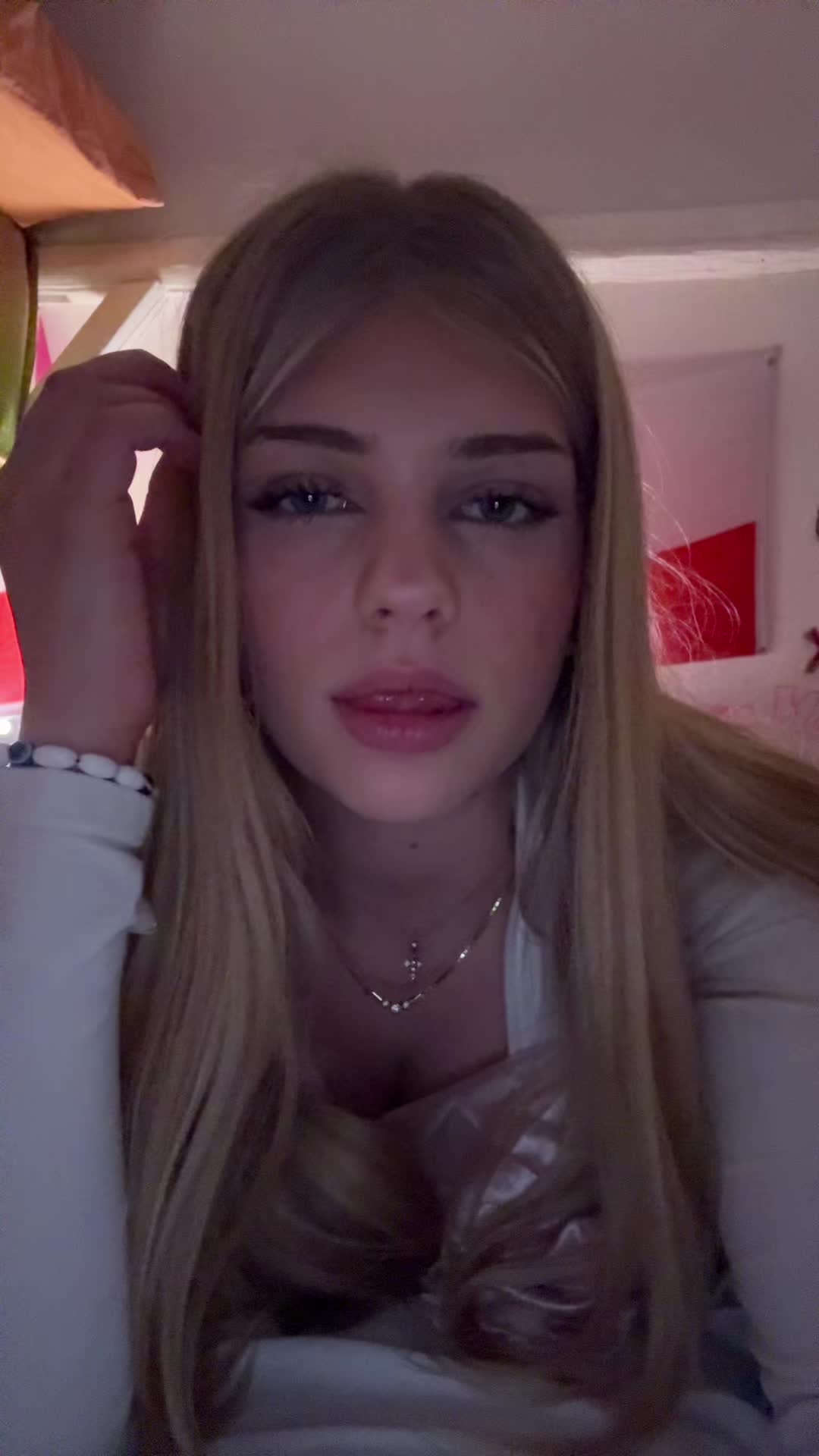 @julia