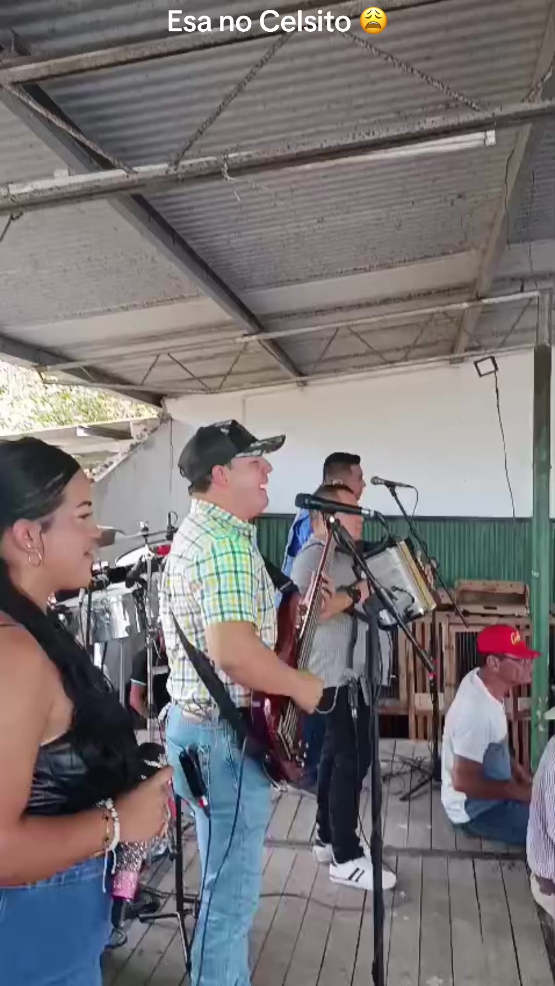 @Celsito Quintero
