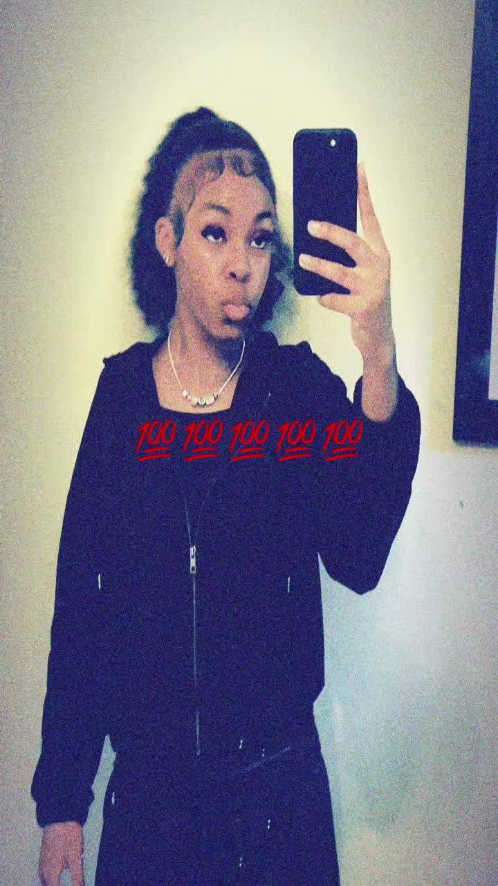 @chilll im not real hehe