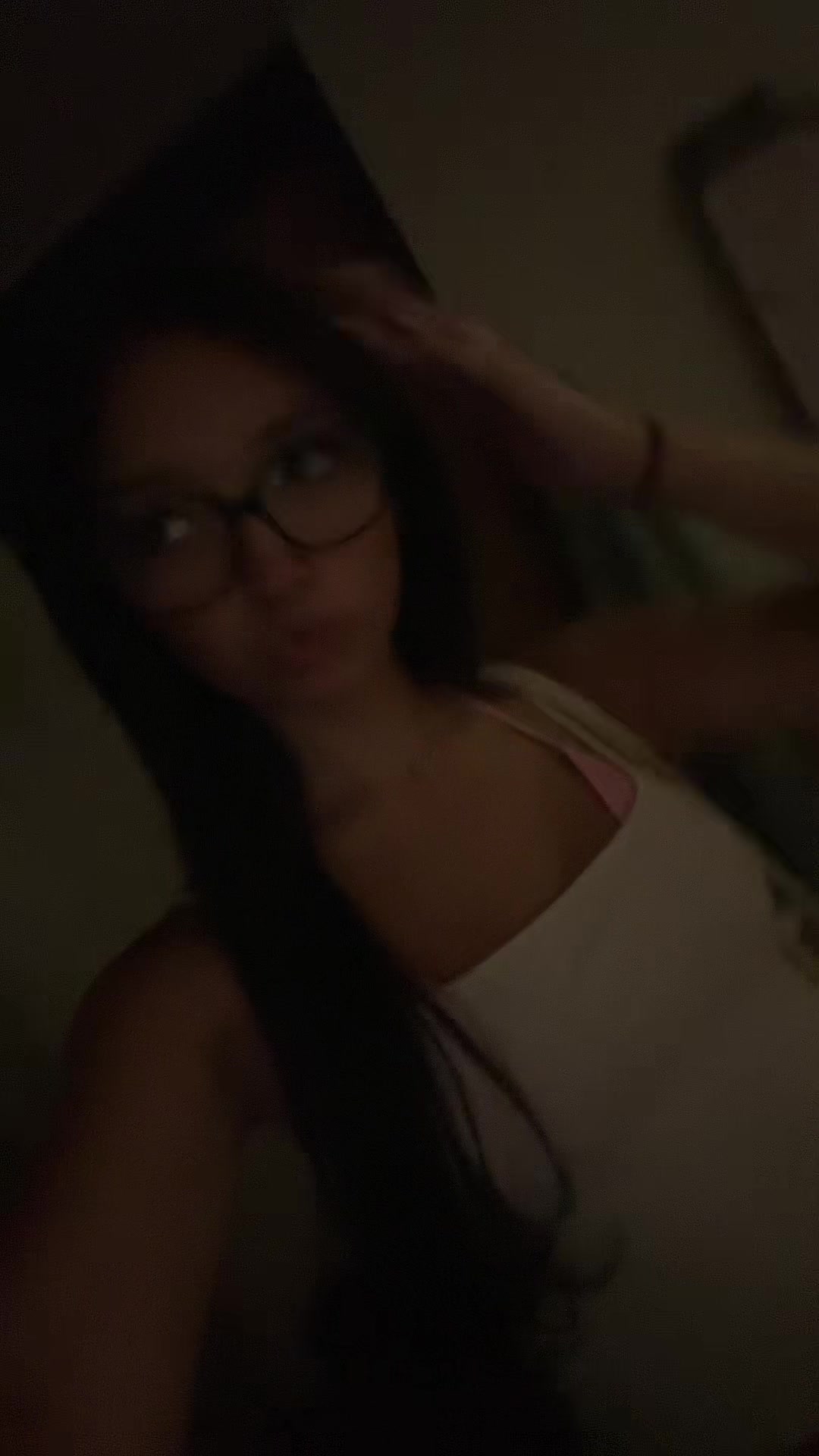 @???