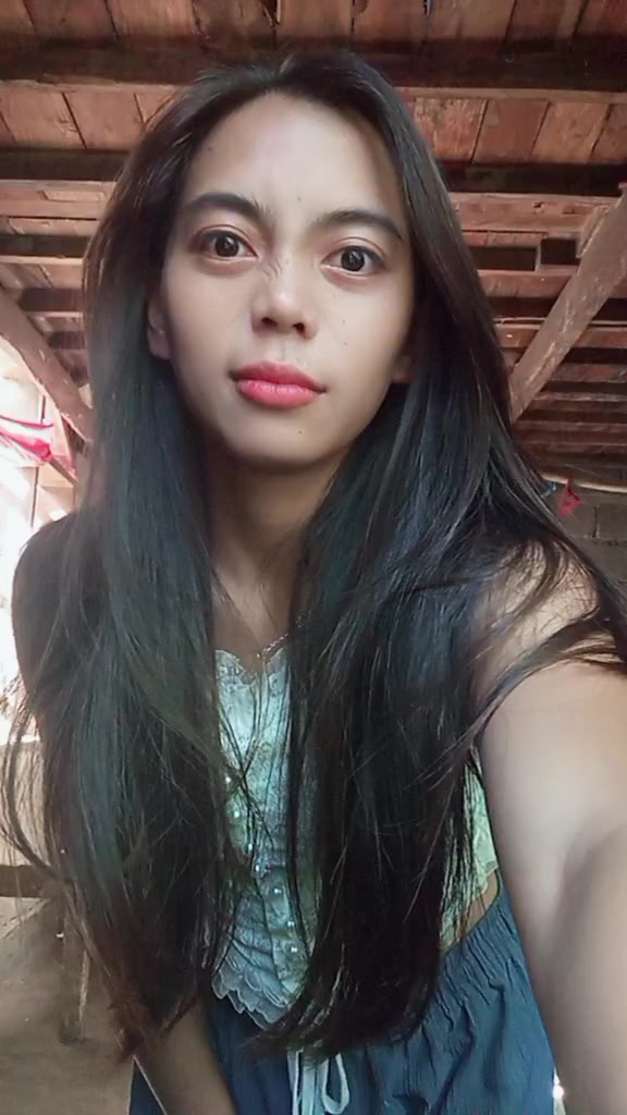 @Ave Q