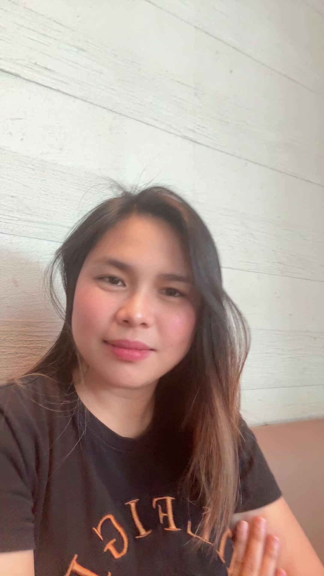 @Momai