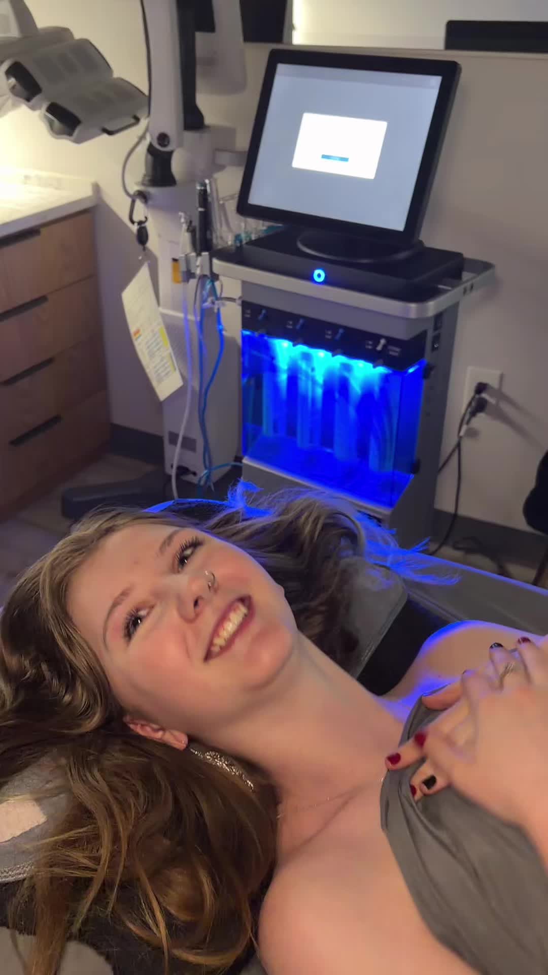 @Leah Hunlow | UT Aesthetician