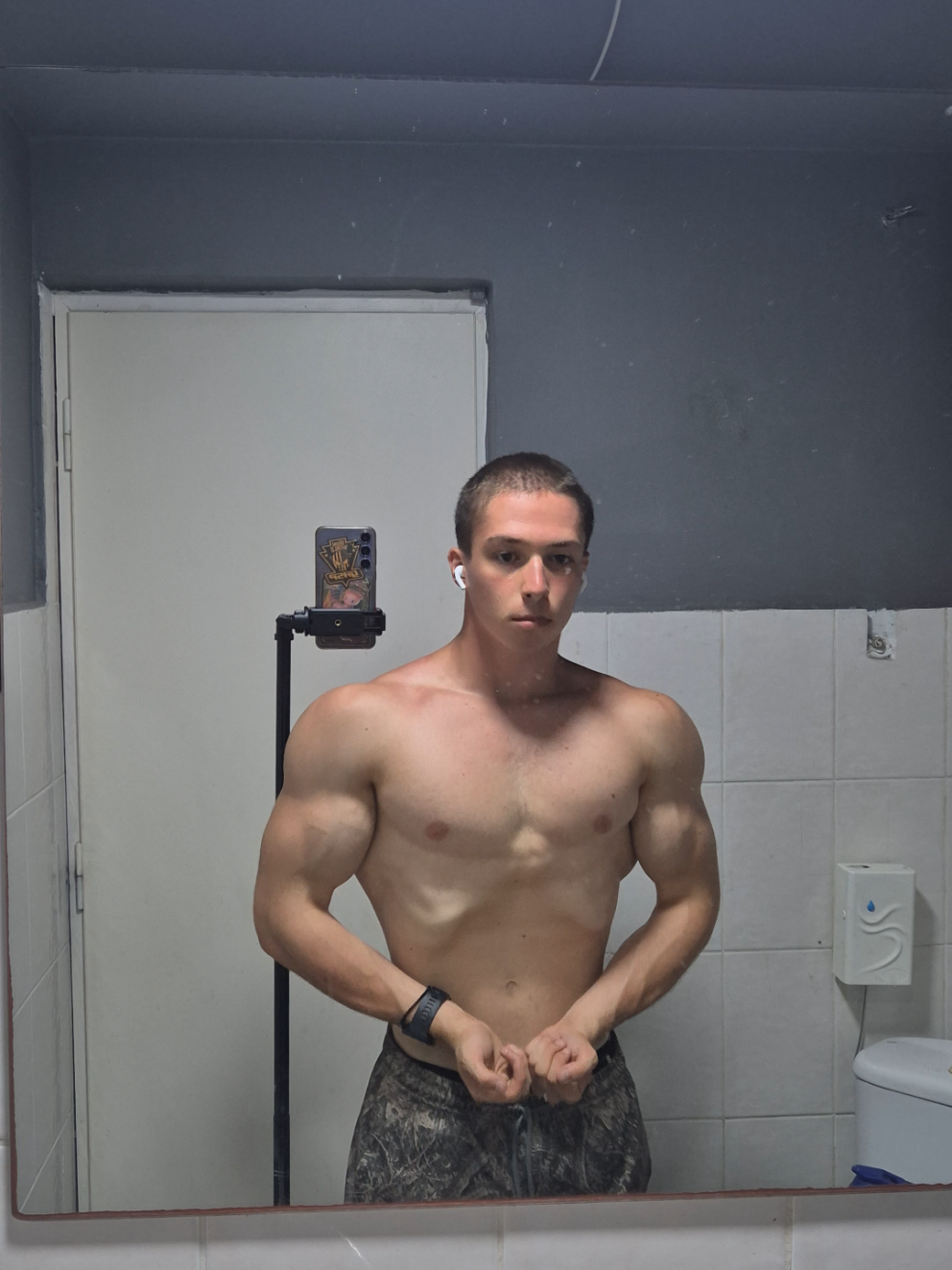 @Jacques_Voranger