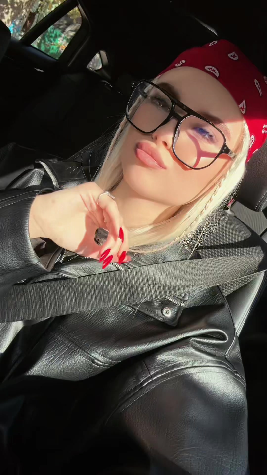 @Женя Блескова