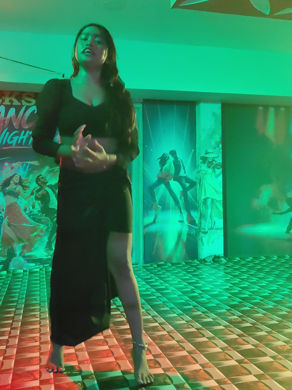 @JALESH. DANCE BAR & RESTAURANT