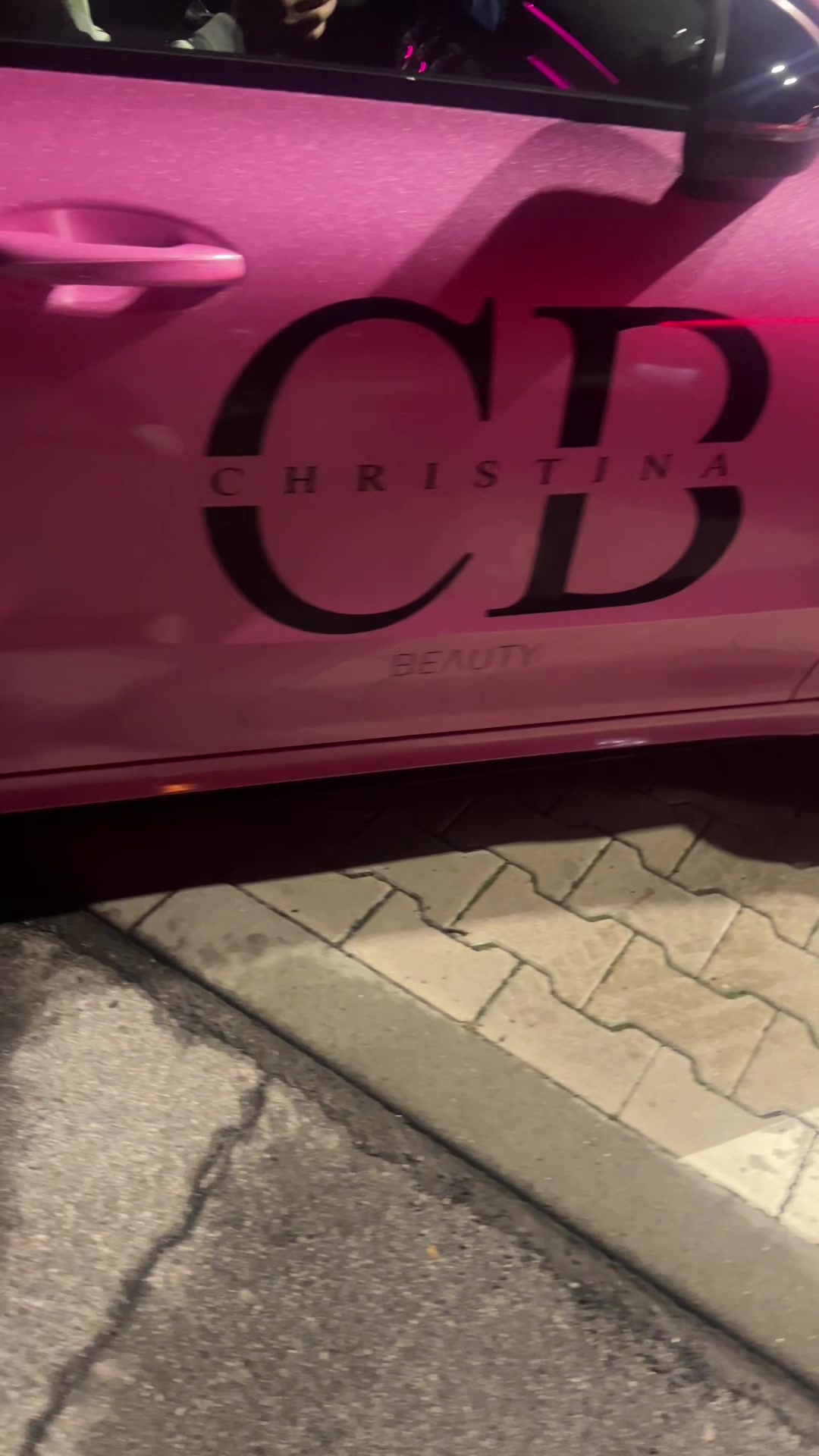 @Christina Beauty