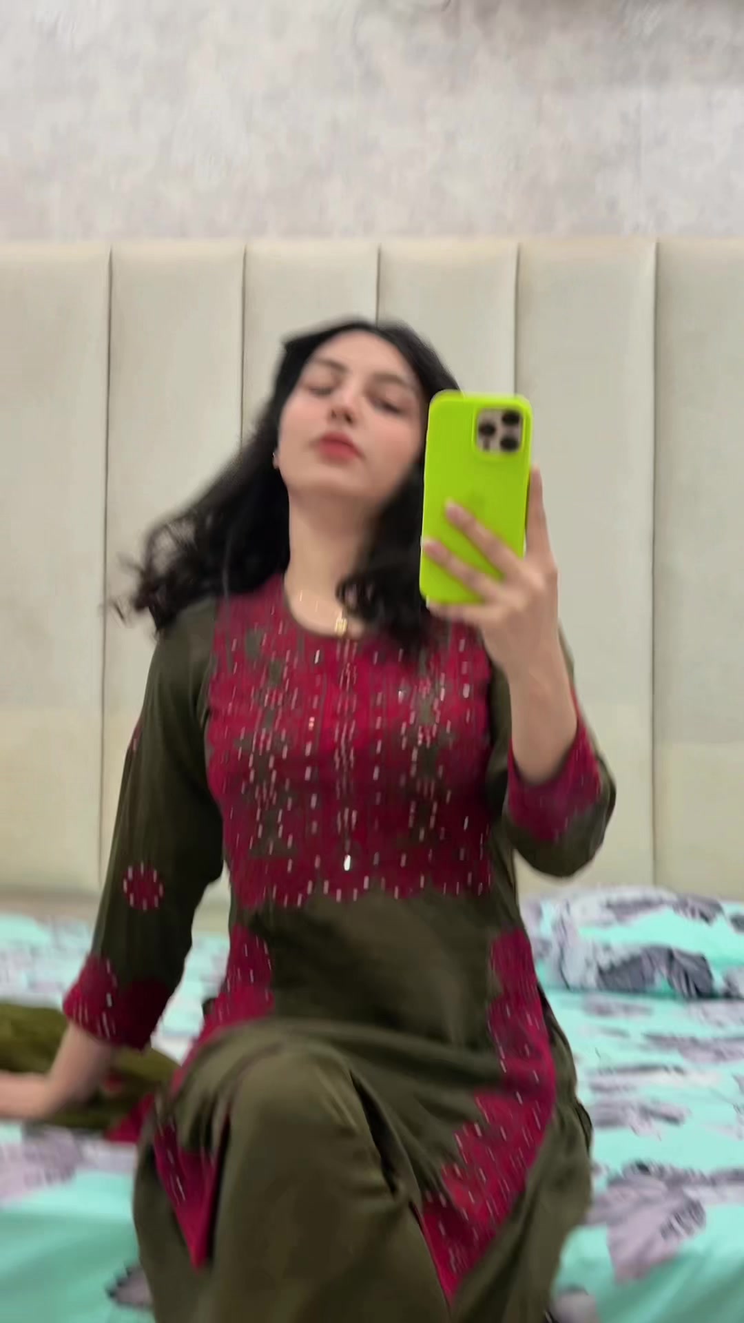 @🧚♀️AMBAR KHAN🍯🐝