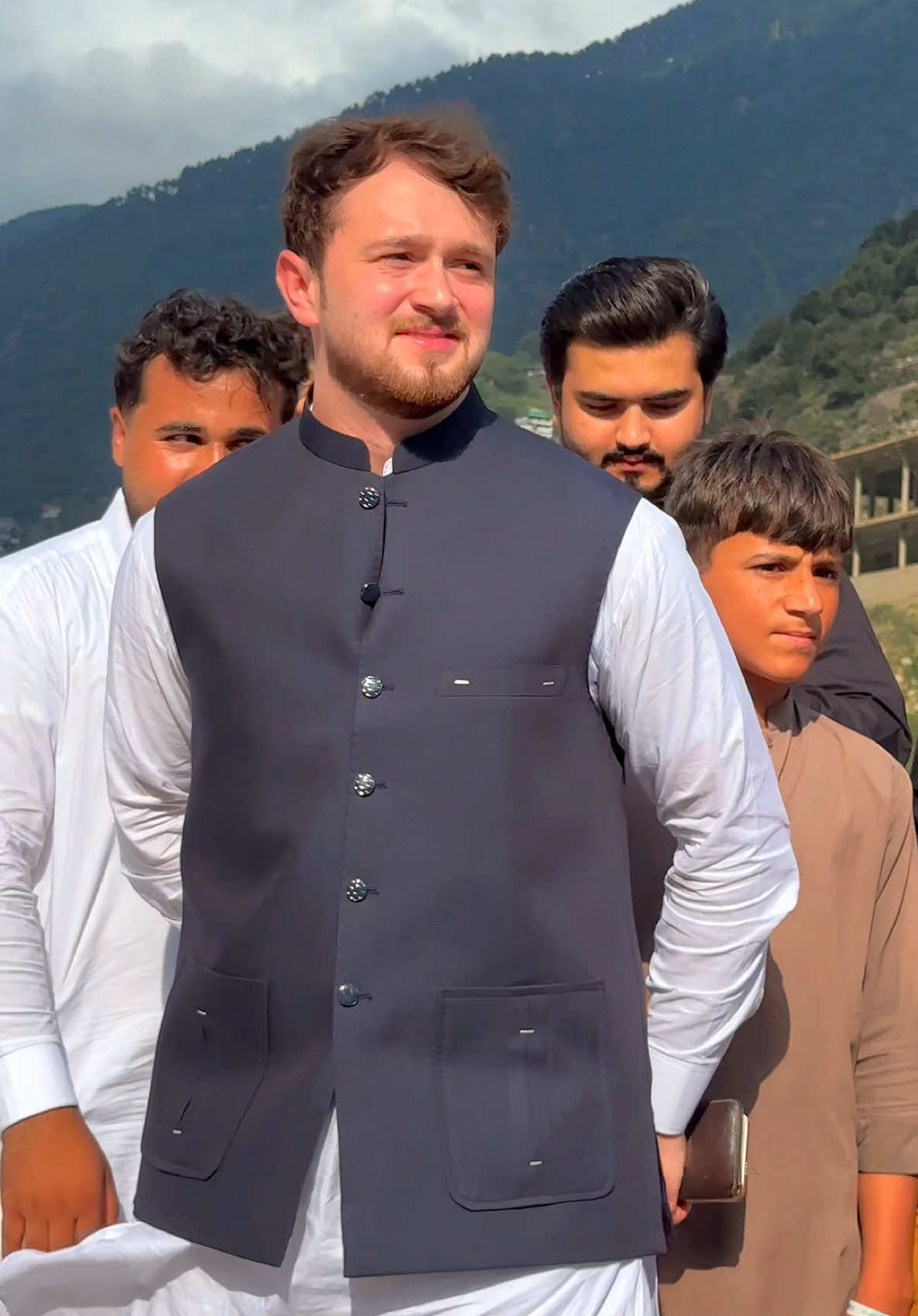 @Safi Vlogs