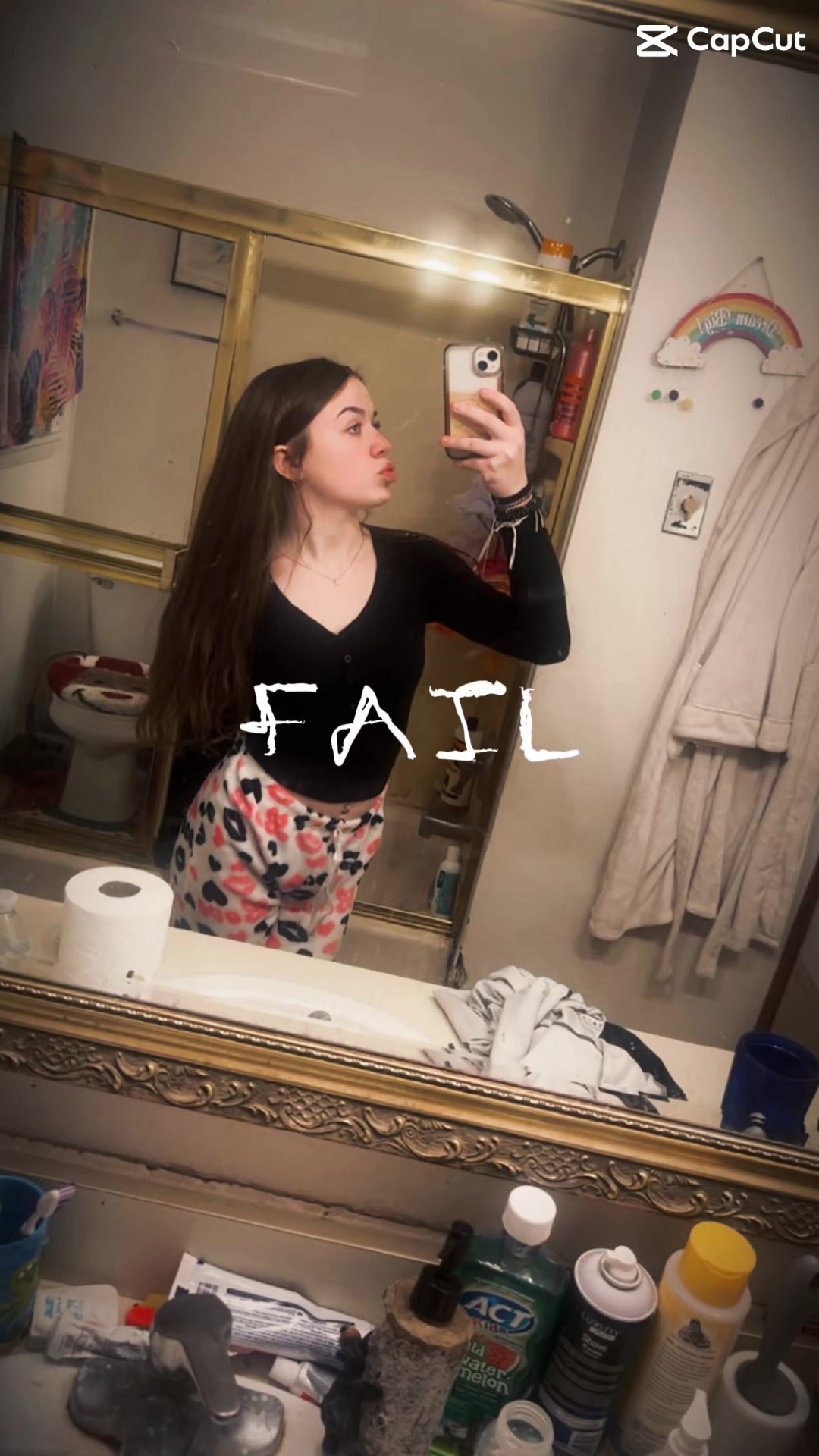 @theyluvv_taylor_01