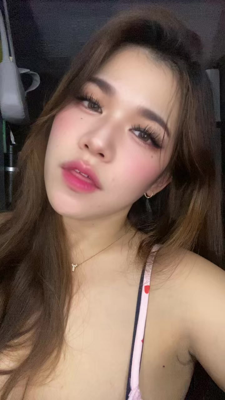 @HerNameIsYassyyy