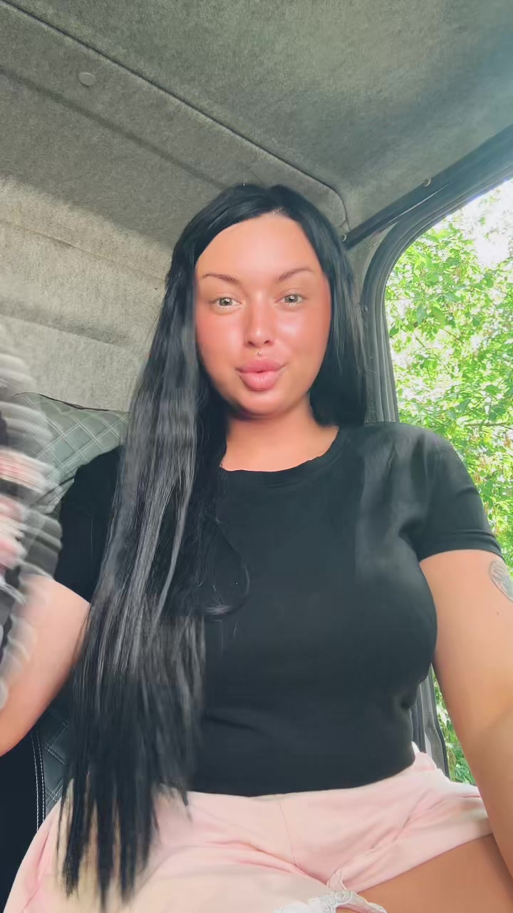 @Big_mamochka26