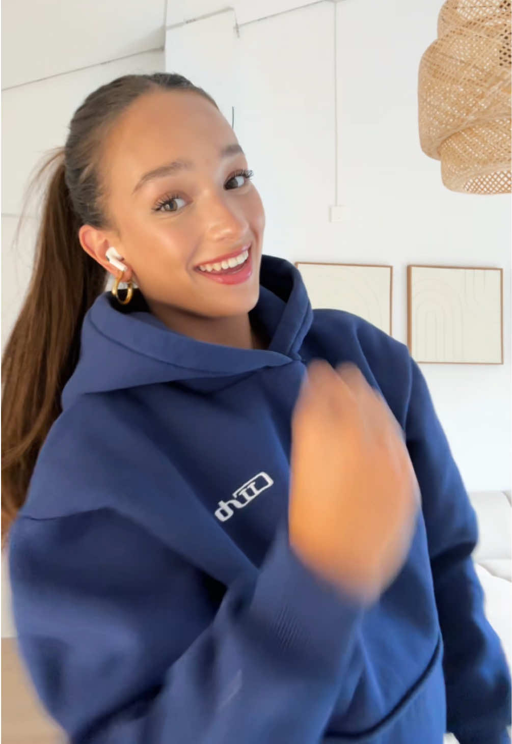 @Larissa Jasmin