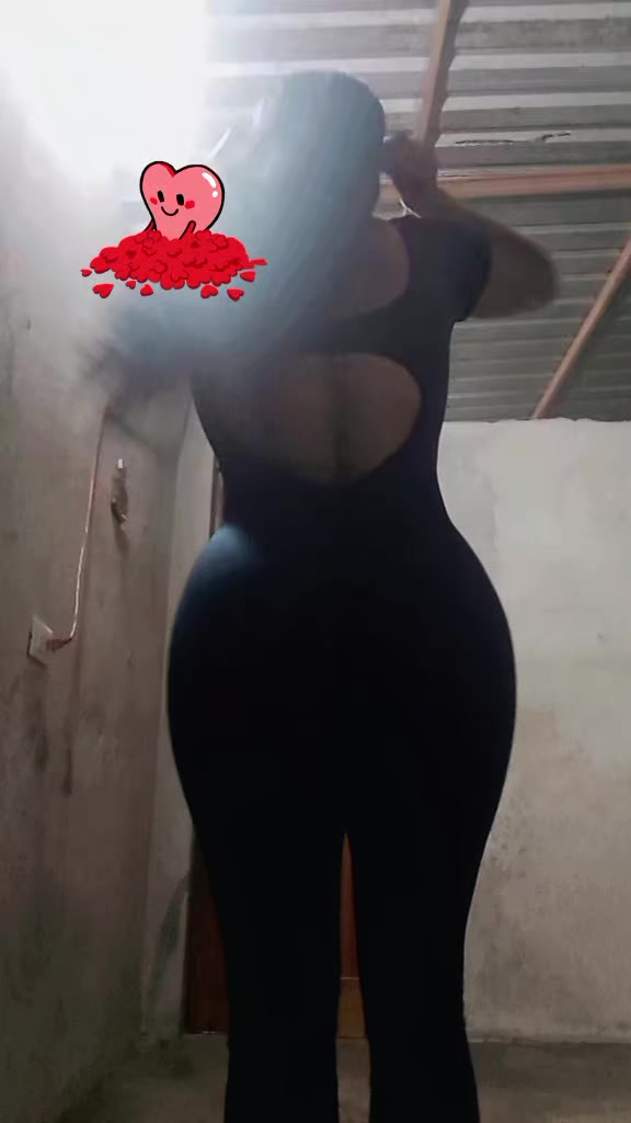 @Mar&iacute;a Castro 😘😘😘😘