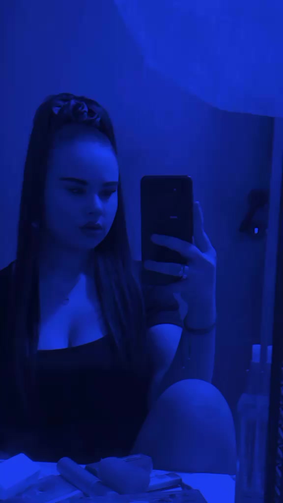 @Jovana0802