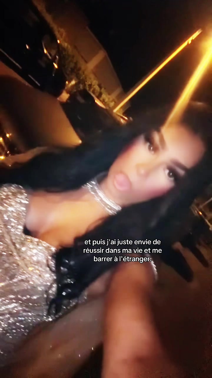 @Le C ᥫ᭡