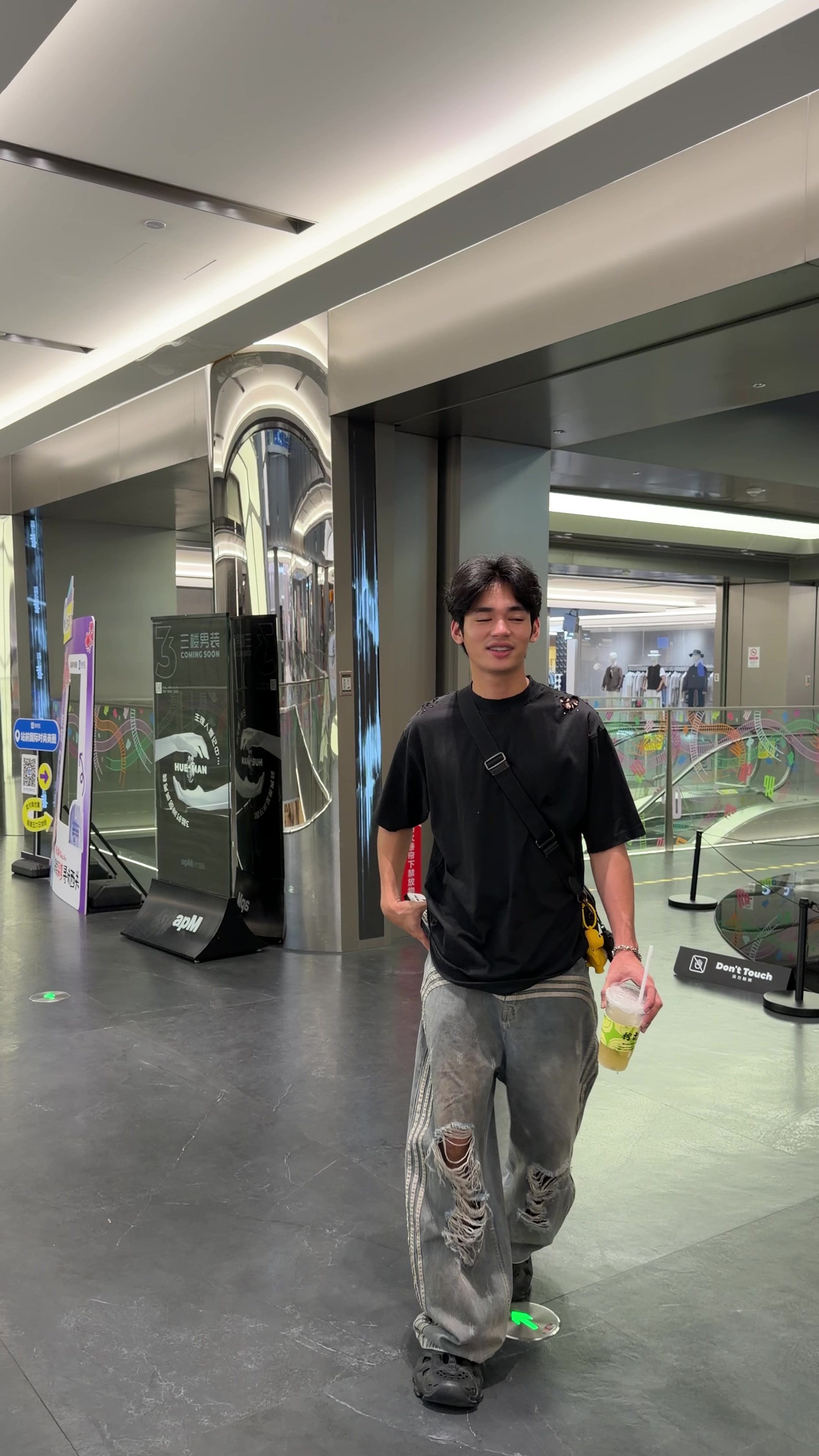 @Pov Sivfong