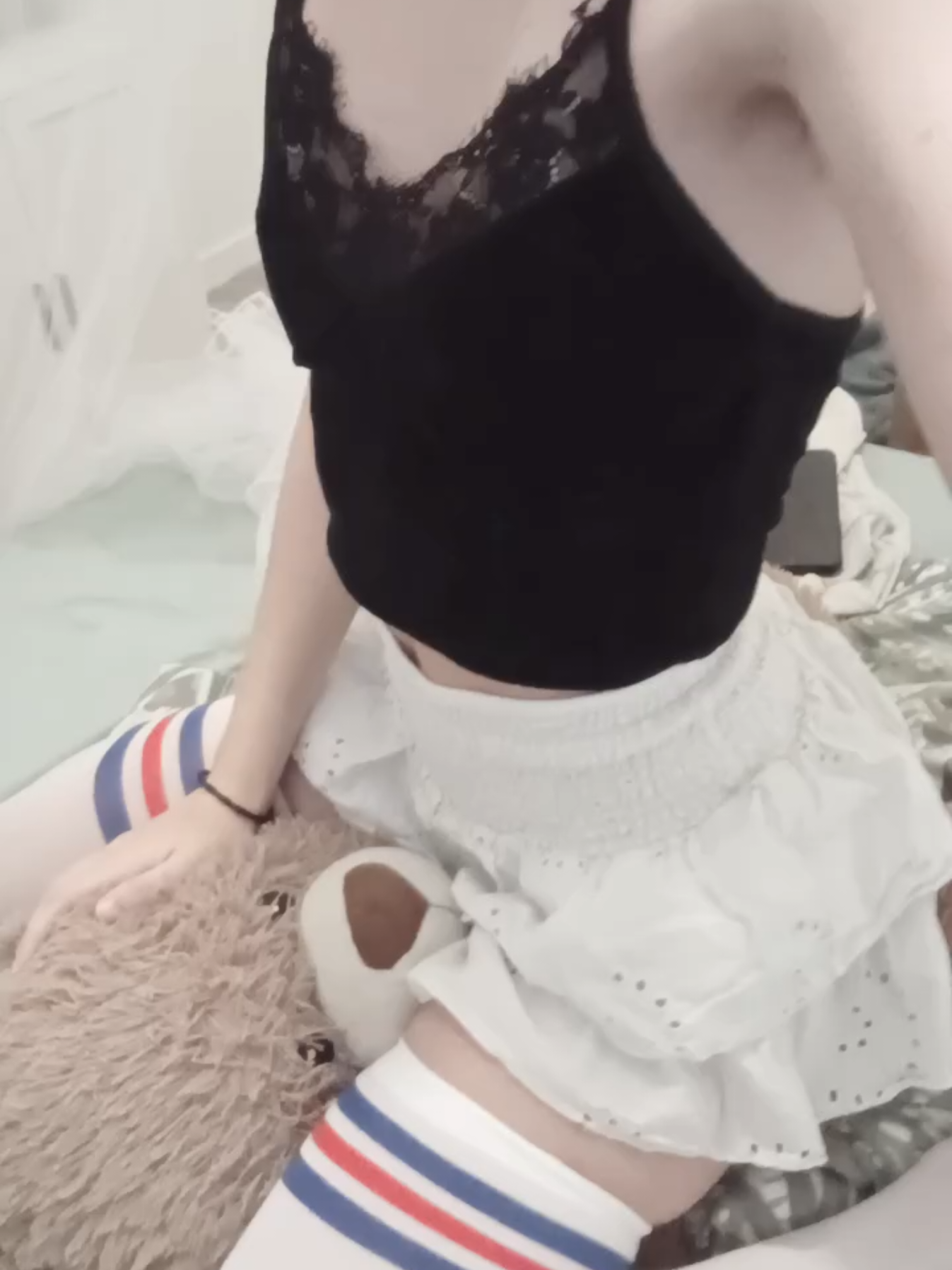 @๐๐ณ๏ธโง๏ธโ
.*โง๐๐๐ป๐ธ๐ทโง.*โ
โ๐