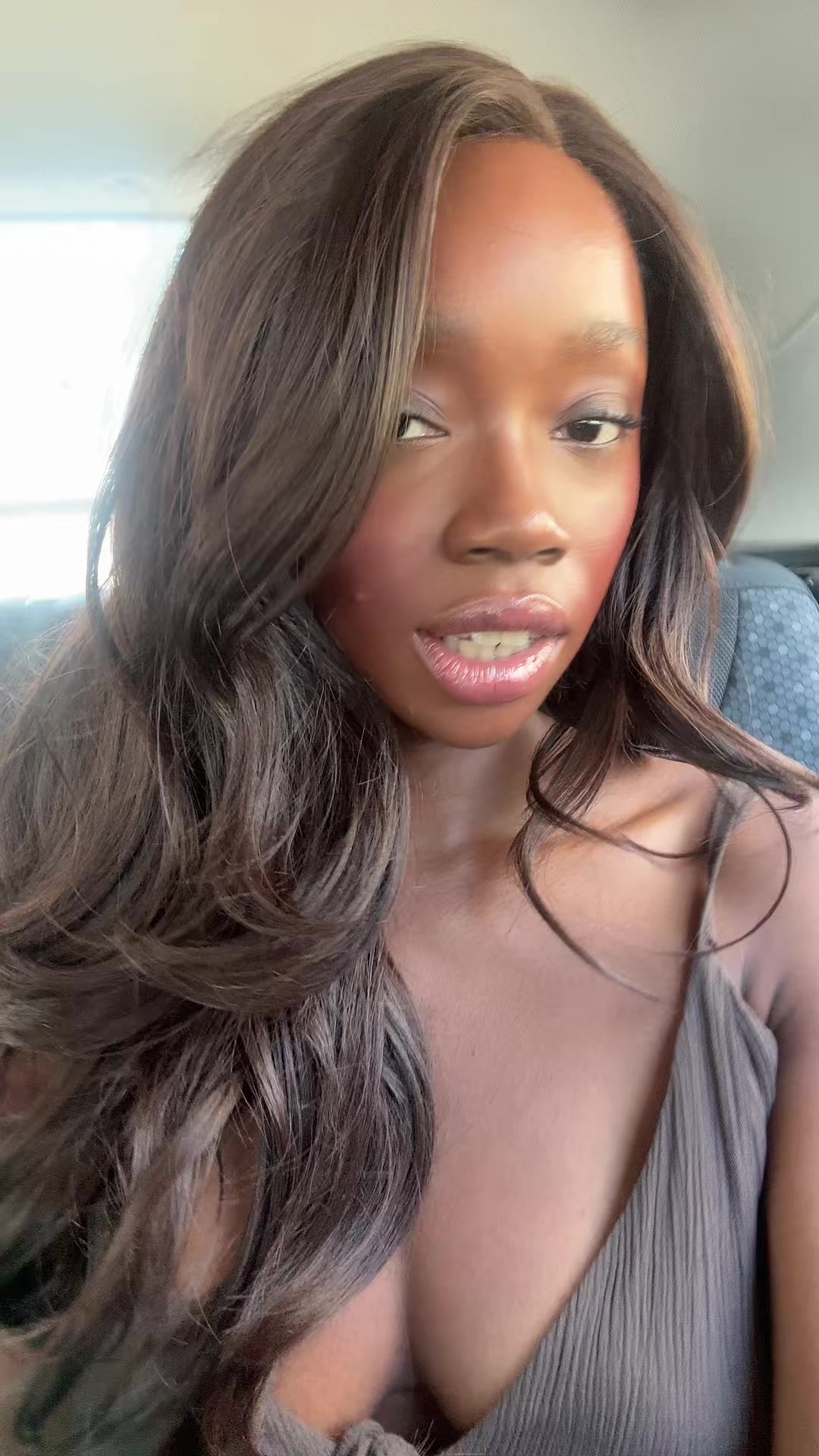 @Ami_jolieee