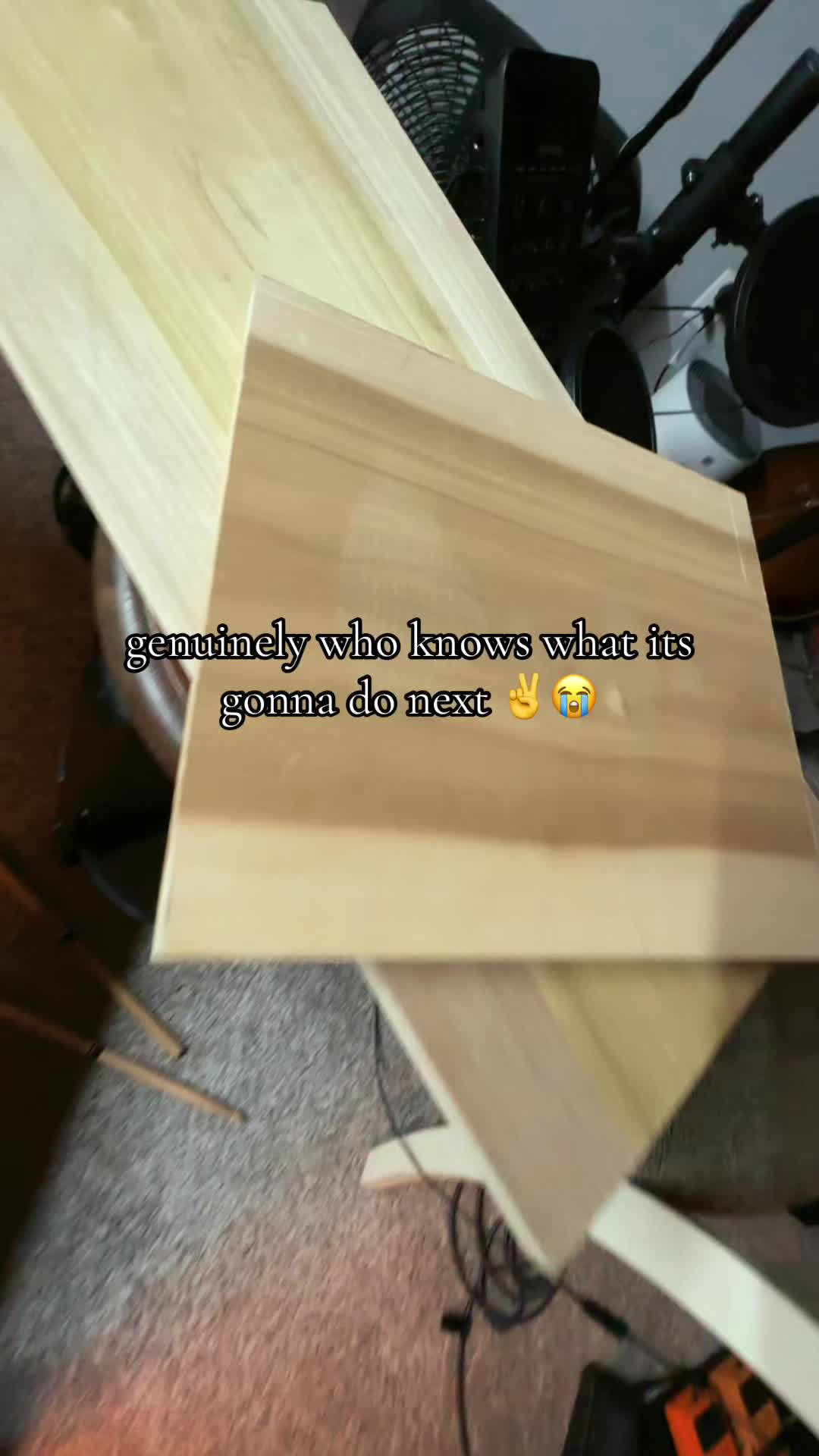 @𖤐ʜᴏʀʀɪꜰɪᴇᴅ𖤐