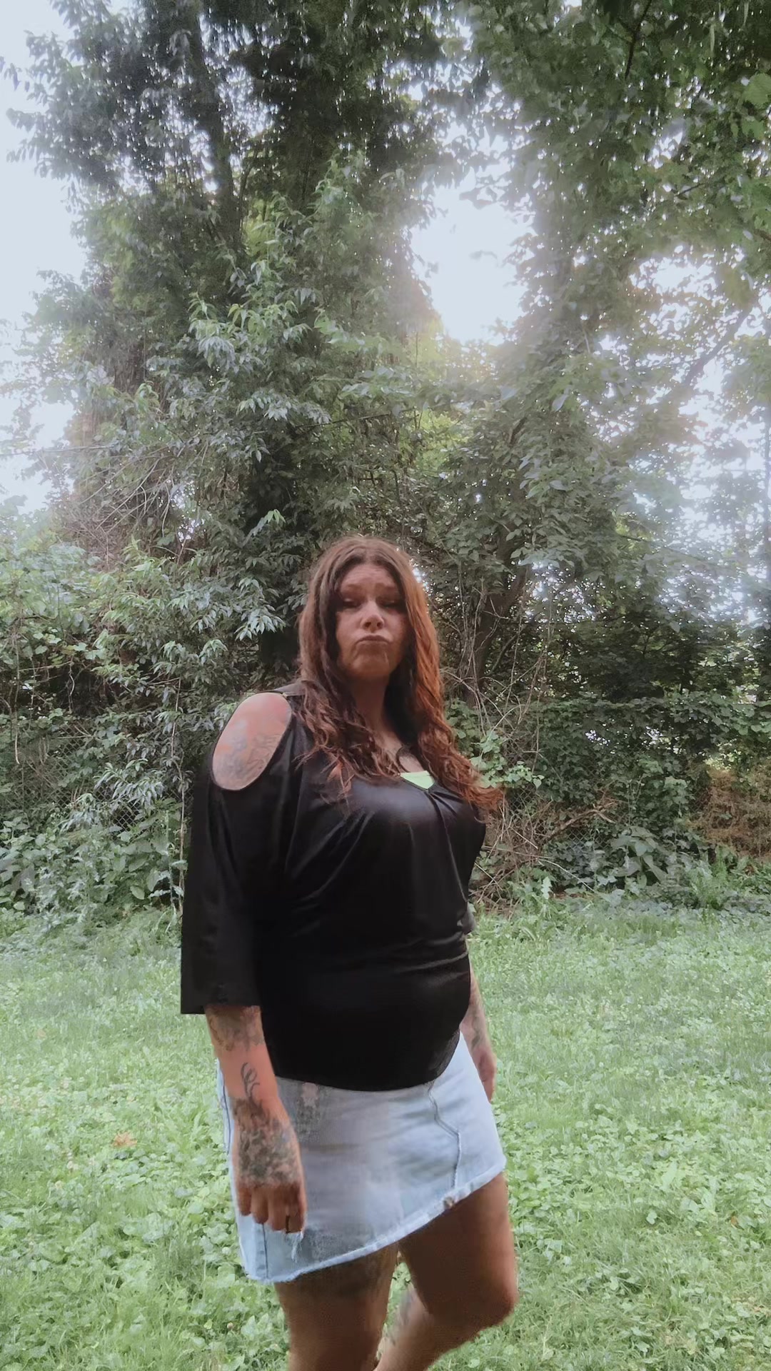 @Thickthighsandprettyeyes42