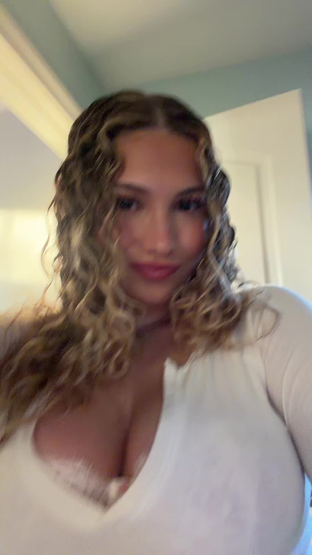 @angelavabava
