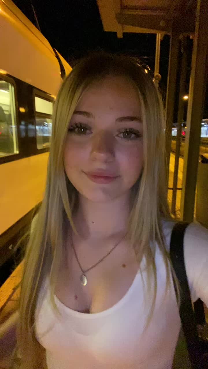 @𝑀𝑜ℎ𝑖𝑛𝑖