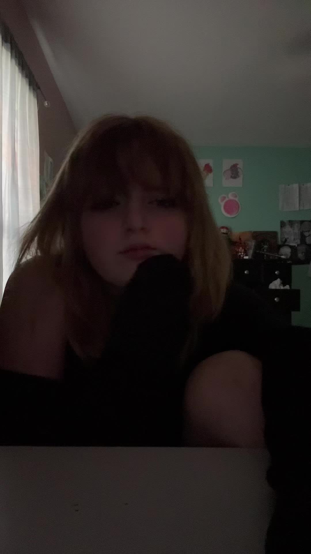 @lucyy