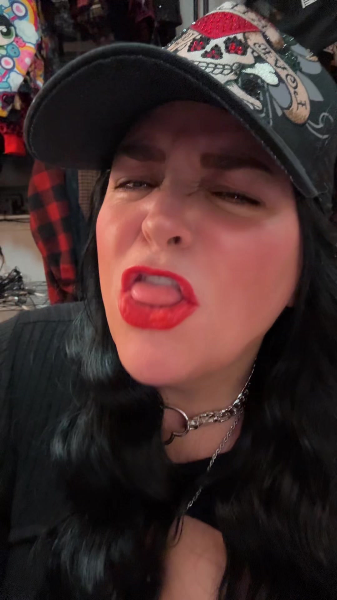 @Sabrina