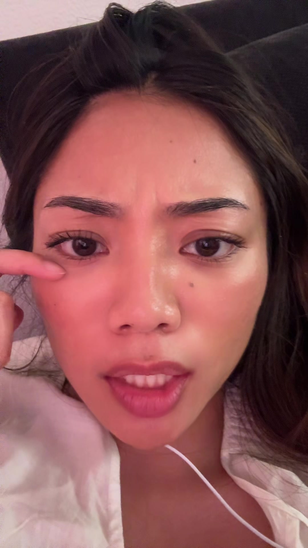 @???