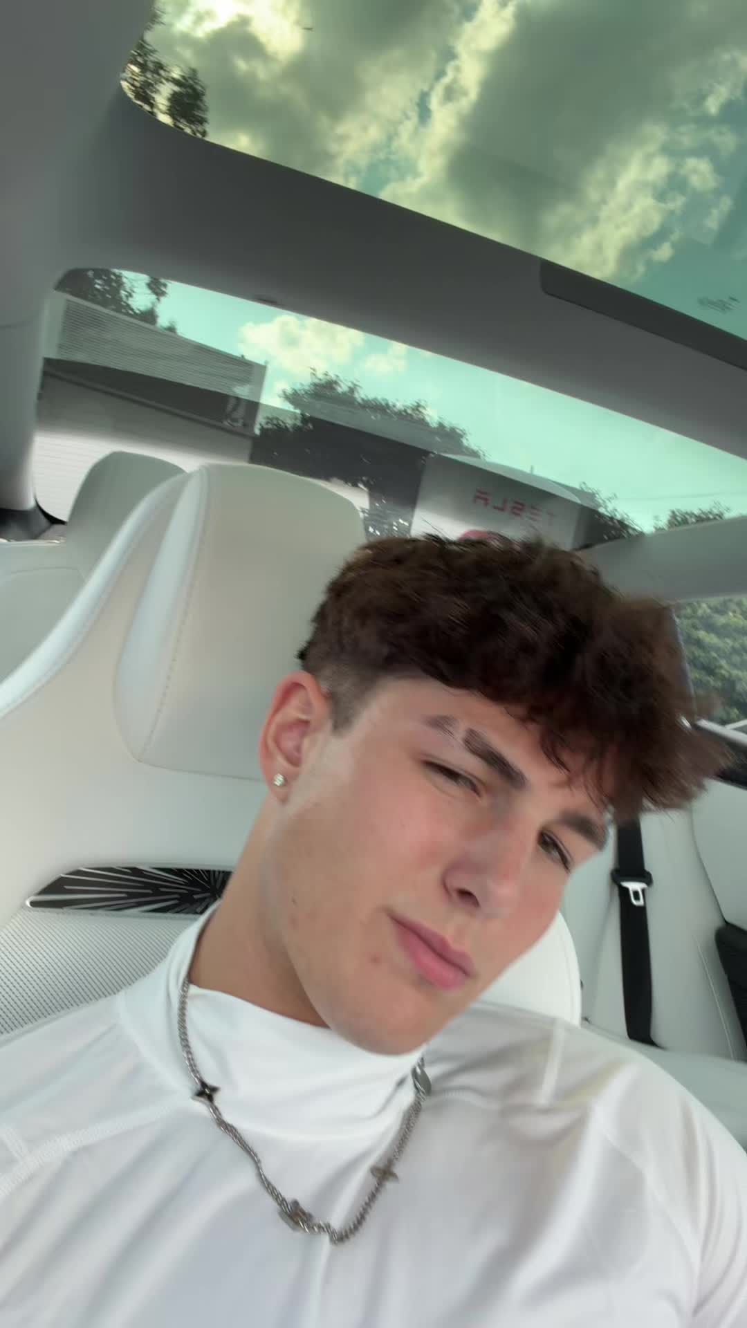 @Josh🐼