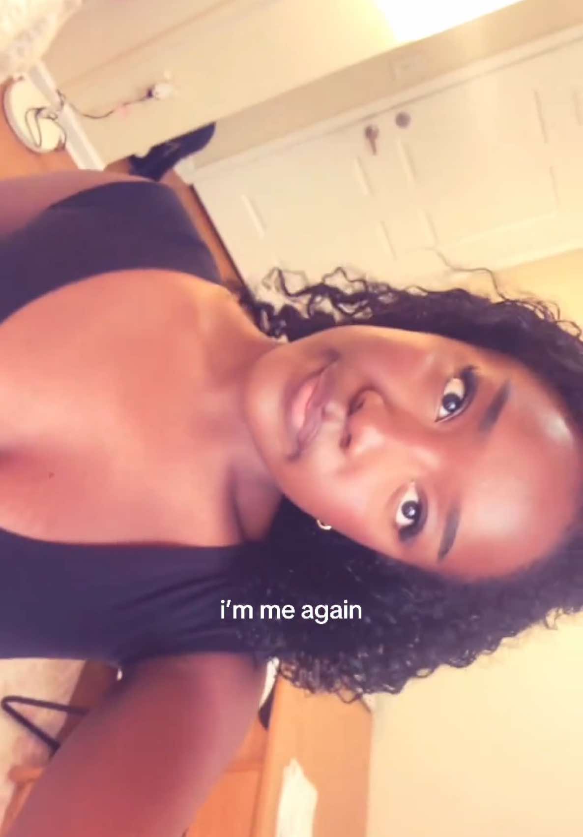 @🐰