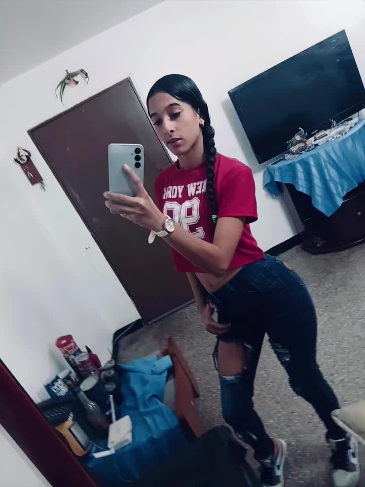 @victoria ๐๐