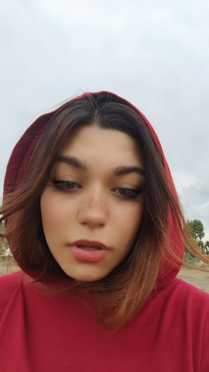 @moreenaaaaa